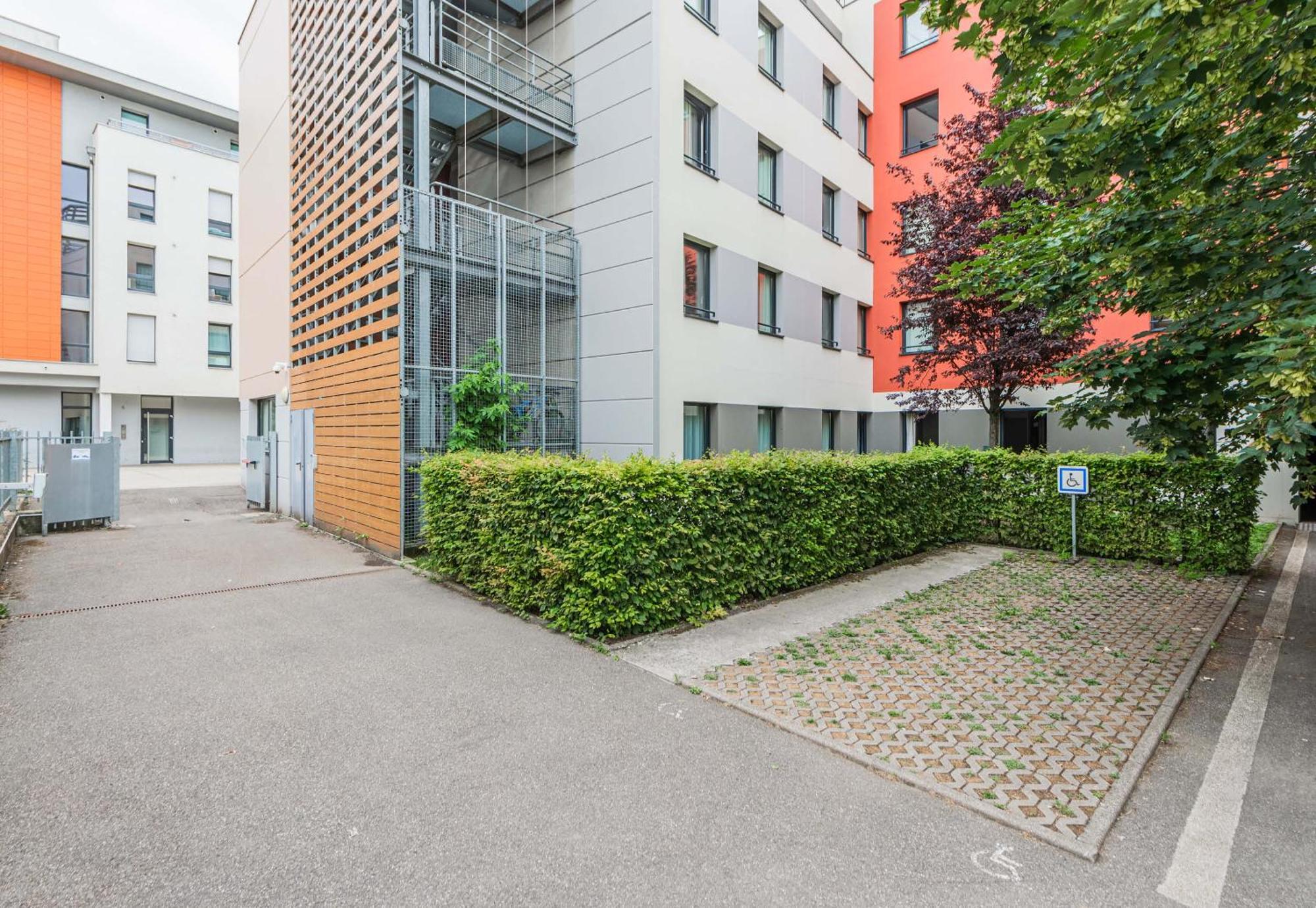 B&B Hotel Mulhouse Centre Exterior photo